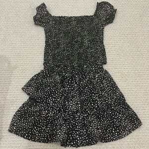 Francesca’s- Top and skirt set